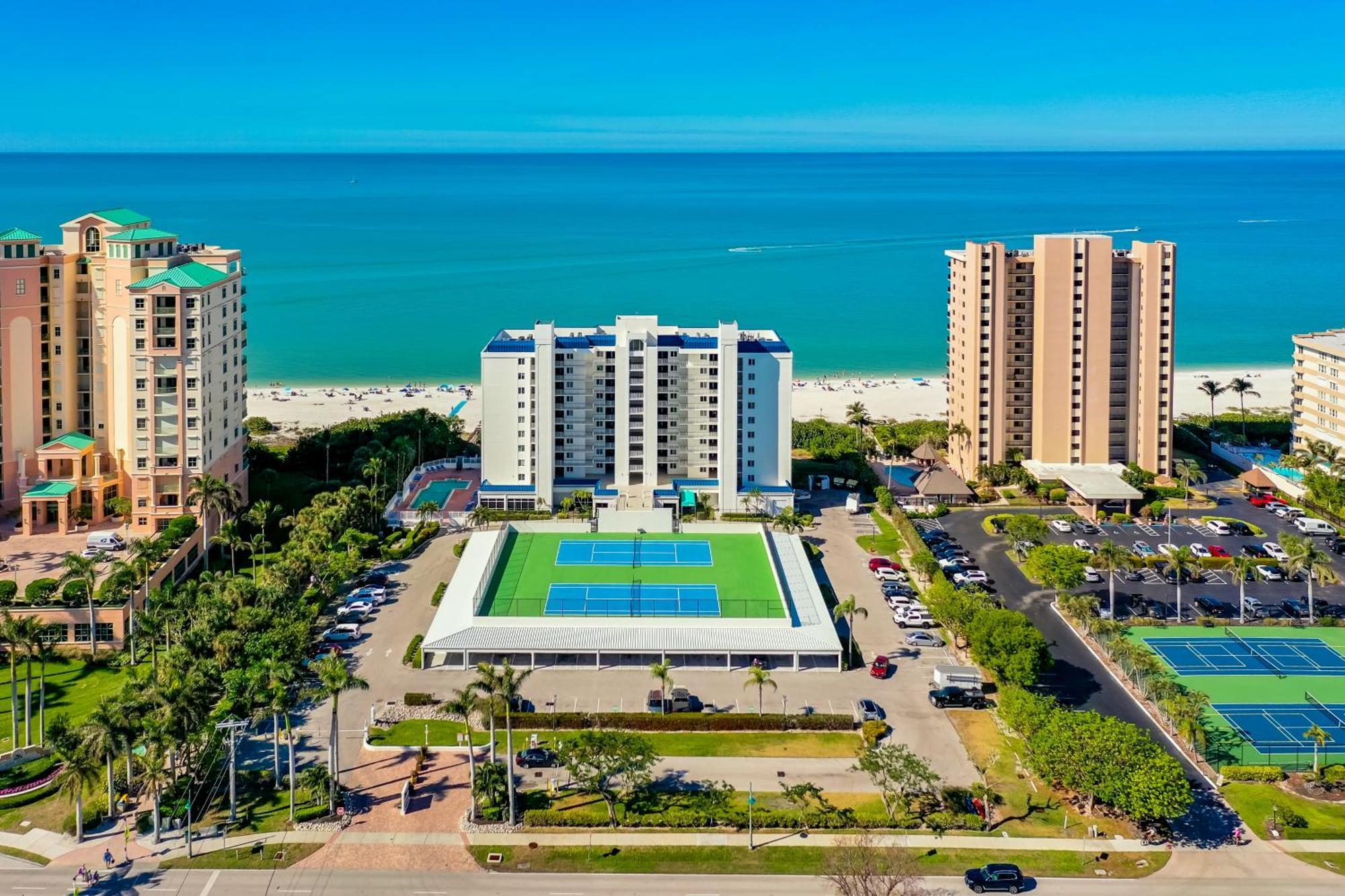 Recently Renovated Beachfront Gem In Paradise! Marco Island Exterior photo