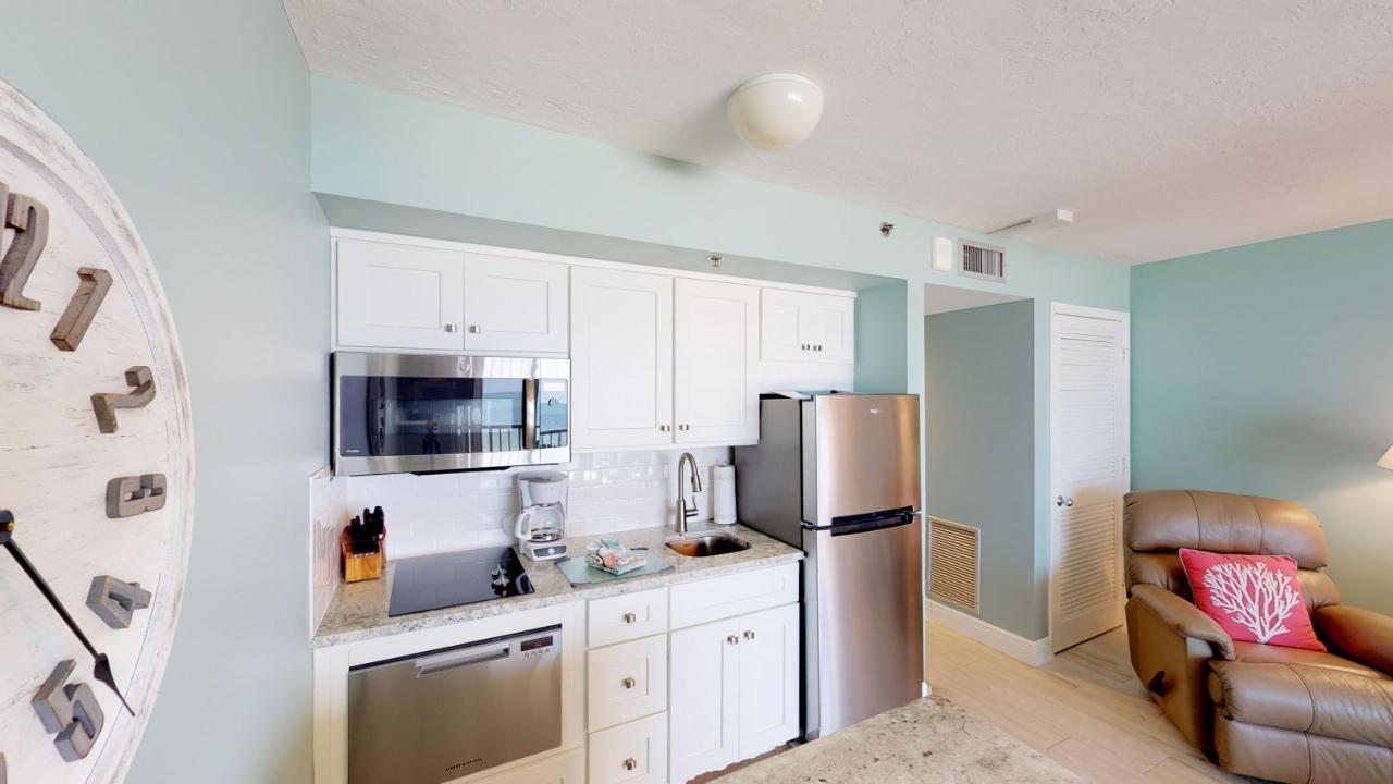 Recently Renovated Beachfront Gem In Paradise! Marco Island Exterior photo